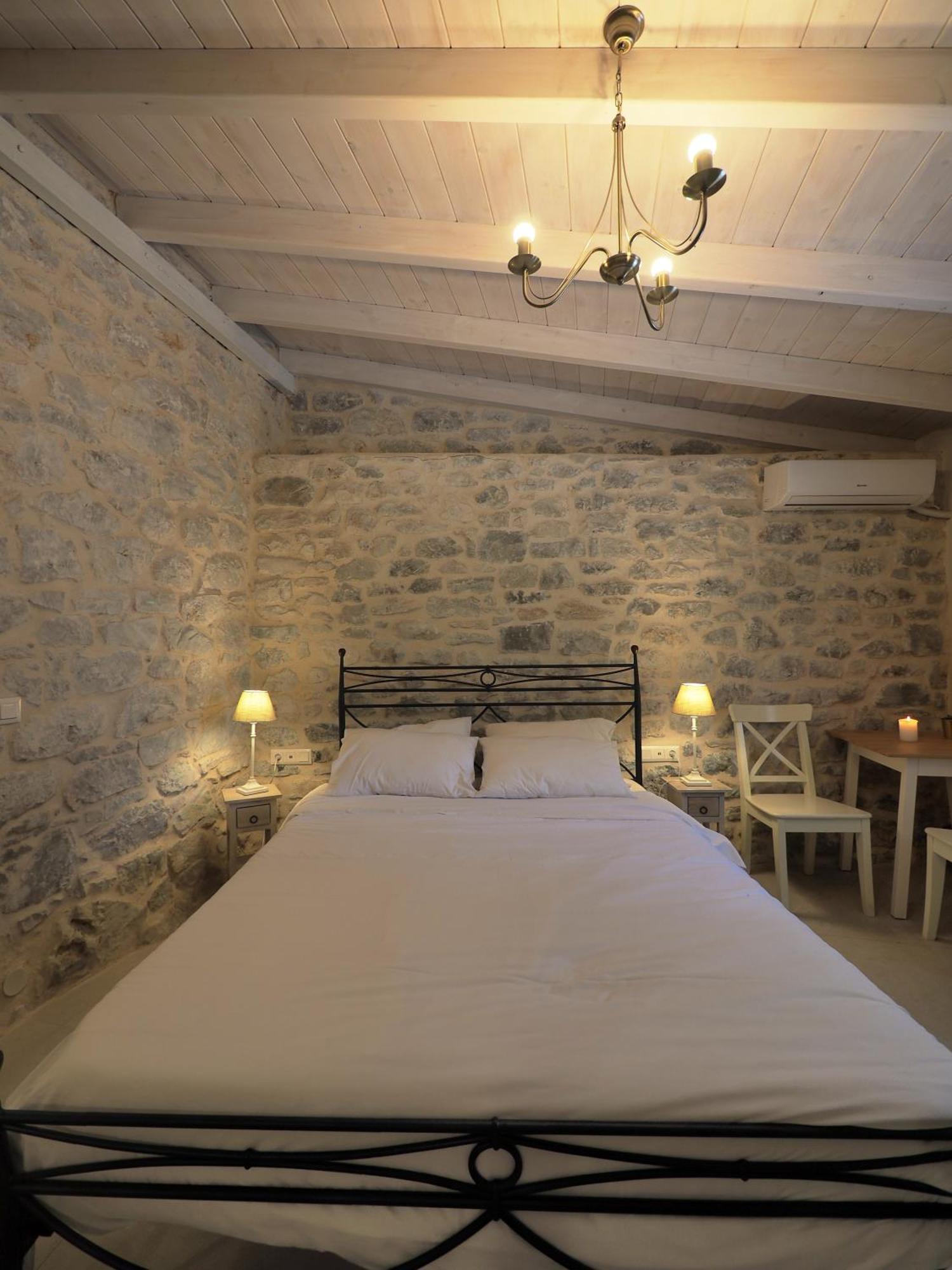 Sophia Areopoli Guesthouse Exterior photo
